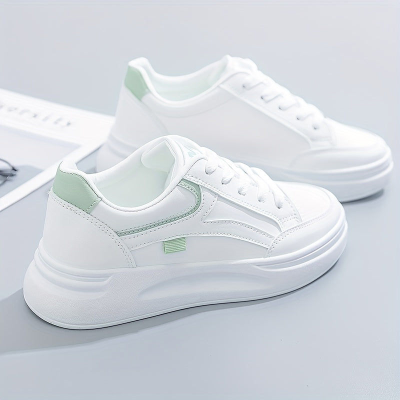 Zapatillas blancas chic de comodidad ligera